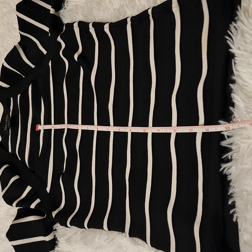 White House Black Market tops - Picture 7 of 8